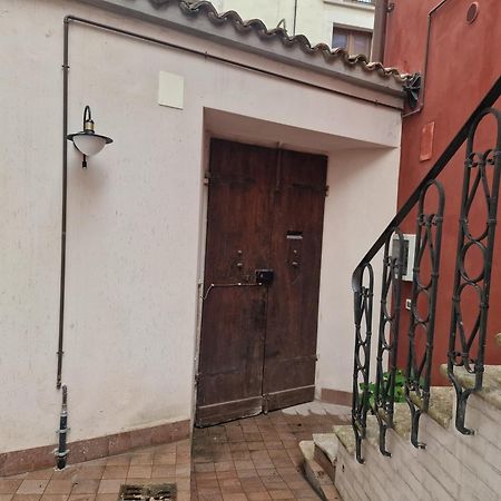 Vagabondando Travel House Villa LʼAquila Exterior foto